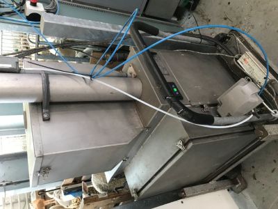 Système GreenFeed permettant de mesurer les émissions de gaz à effet de serre chez les bovins.